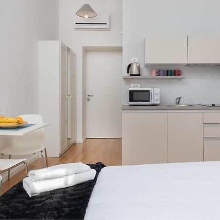 Modern Studio Near Park Zrinjevac And Main Square Zagreb Exterior photo